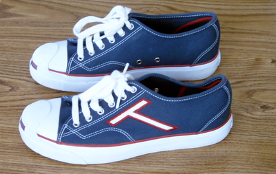 tommy hilfiger sneakers 90s